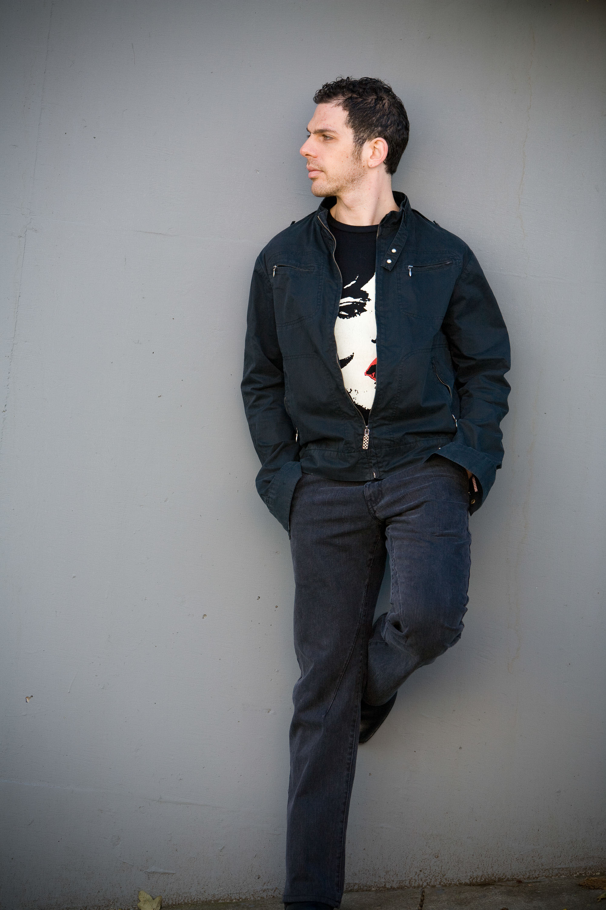 Smart and stylish outdoor portrait of author Michael Ellsberg